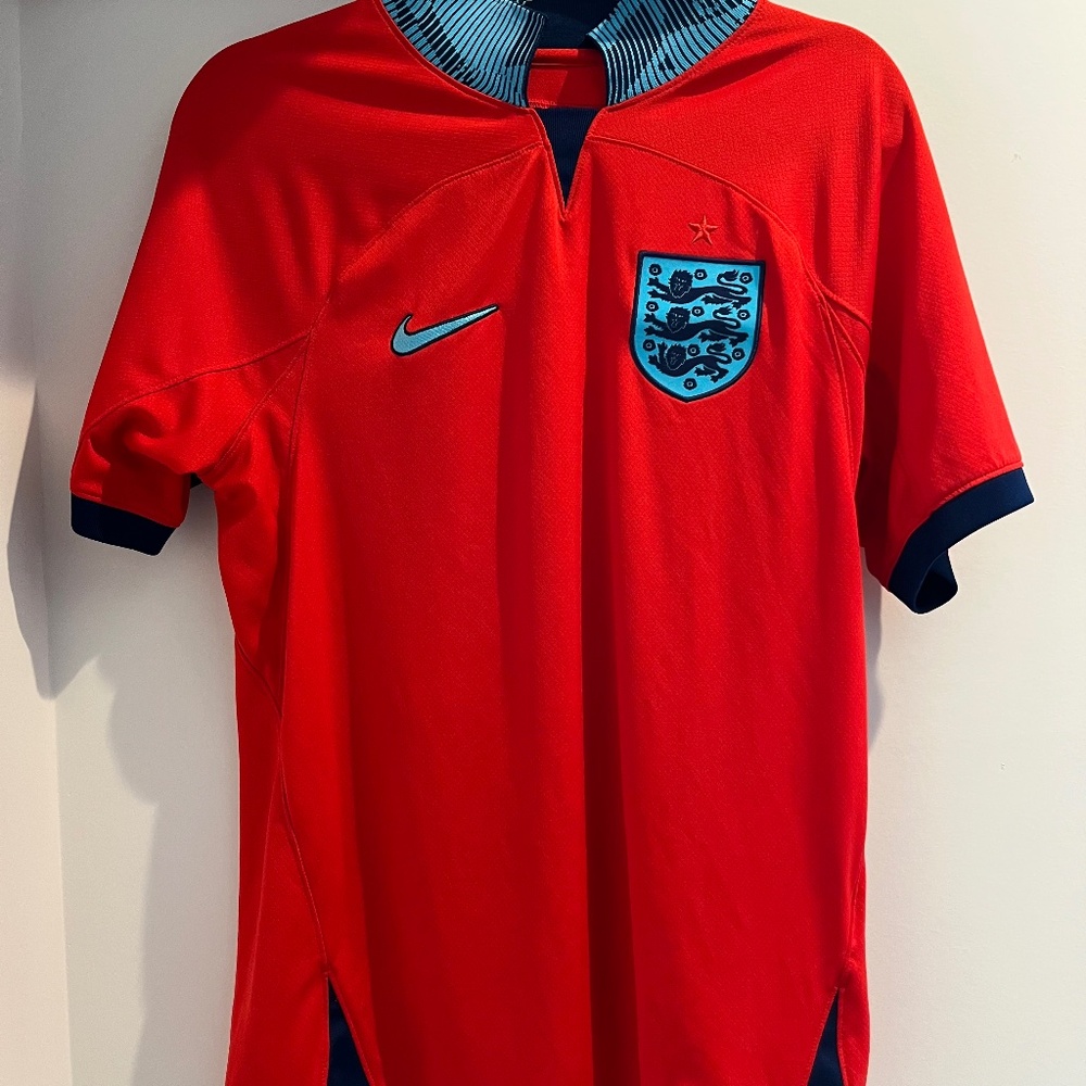 England 2022/23 Away Soccer Jersey